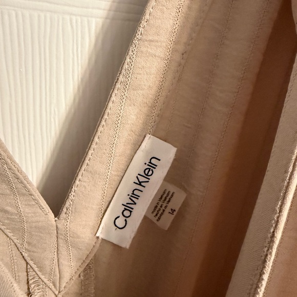 Calvin Klein NWOT Maxi Cinched Waist Tan Flowy Sleeveless Dress Size 14 - Picture 2 of 6